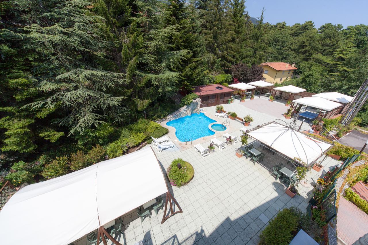 Hotel Ulisse Carpegna Buitenkant foto