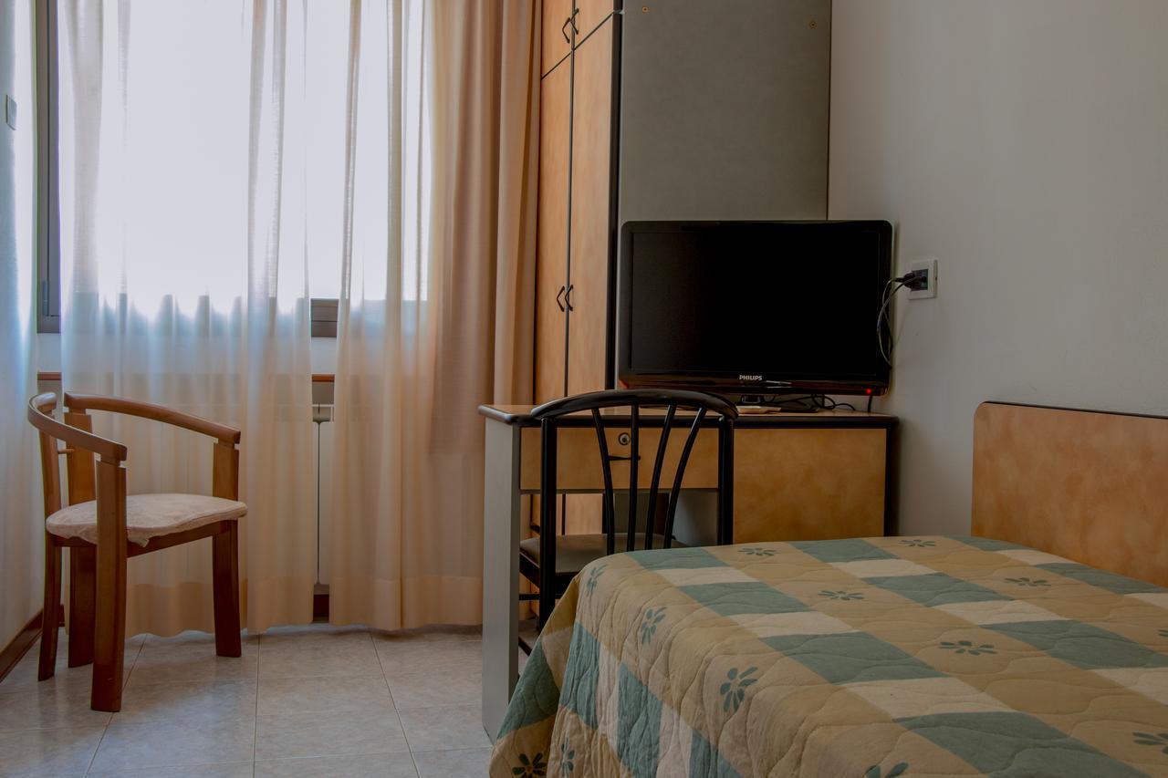 Hotel Ulisse Carpegna Buitenkant foto